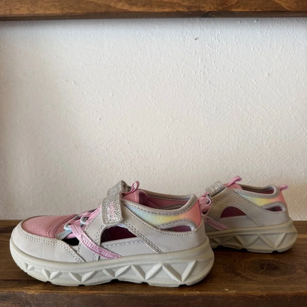OshKosh B'gosh Rock-G Sneakers Girls Size 12M Pink Grey Play Sandals OS25R01H